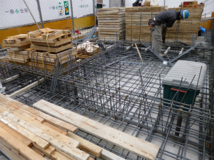 西宮市で住宅工事進行中