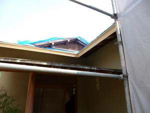 大阪狭山市で民家の改修が進行中です。