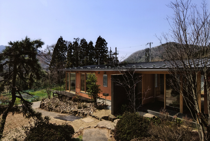 じないまち無料建築セミナー「親の実家をどうする？」があります。