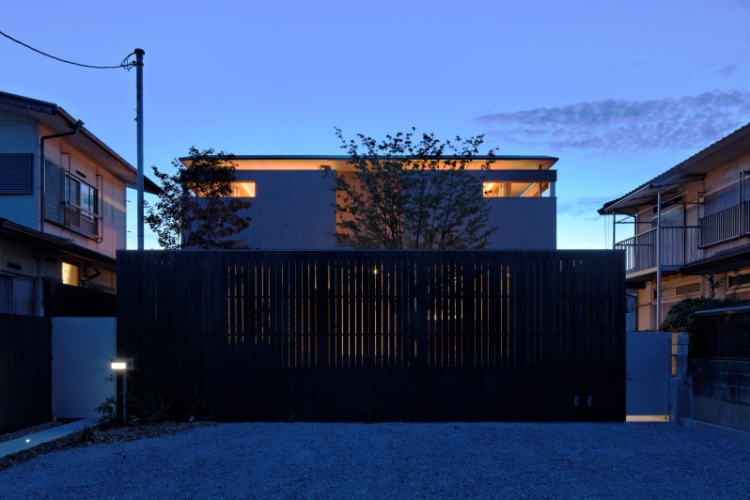 内に広がりのある家