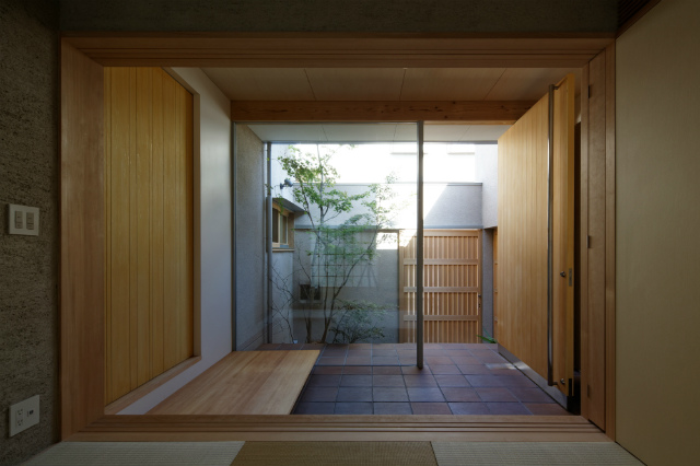 鴻池町の家-03