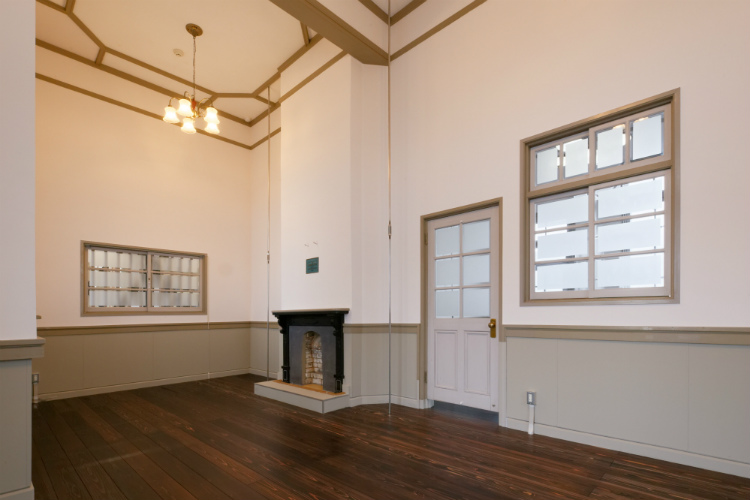 登録有形文化財 浜寺公園駅舎-05