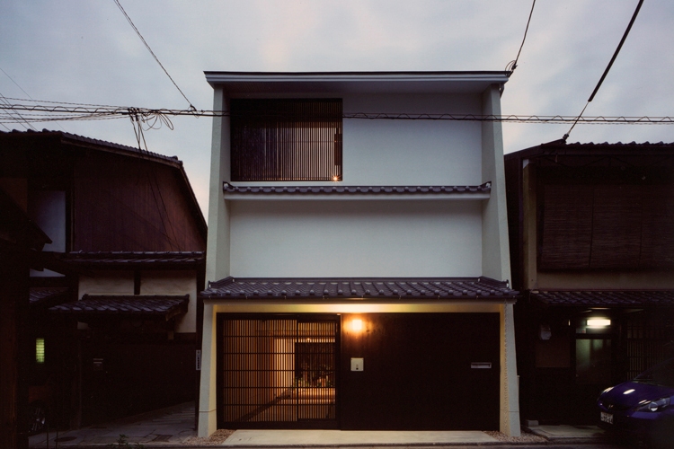 新白水丸町の家