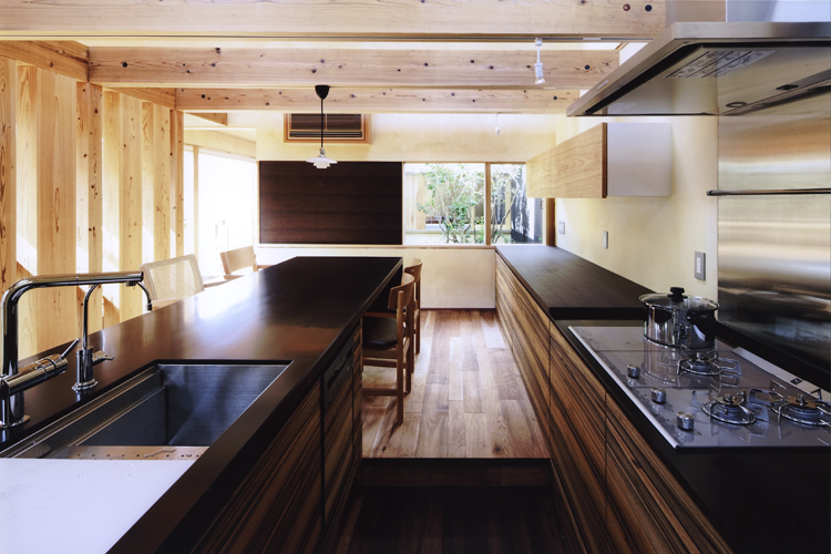 路地のある寺内町の家-04